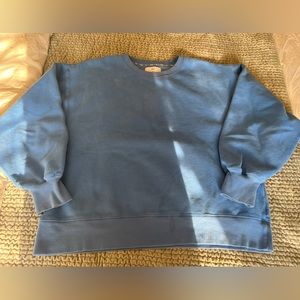 Aritzia Boyfriend Crew Sweatshirt